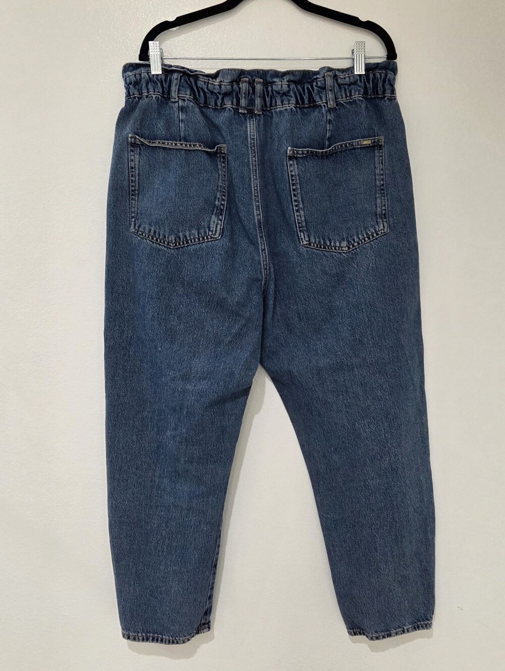 Zara Paperbag High Waisted Blue Medium Wash Barrel Jeans - Picture 4 of 7